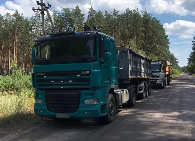 На Житомирщині підприємець незаконно видобував пісок