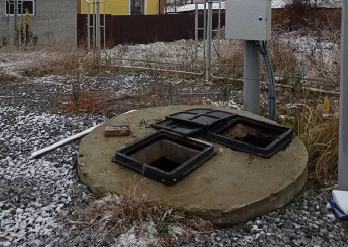 На Житомирщині службовці заволоділи бюджетними коштами, прикриваючись ремонтом колектору