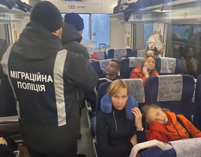 На Житомирщині викрили схему незаконного перетину кордону