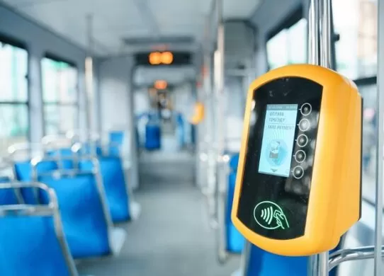 Поповнити транспортну картку в Житомирі: як та де це зробити без комісії (адреси)