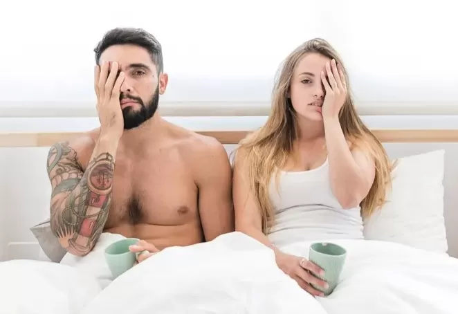 Як поводитися після спонтанної ночі з незнайомкою
