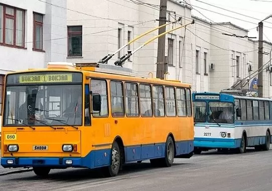 Сьогодні спишуть кошти за проїзд у житомирському громадському транспорті