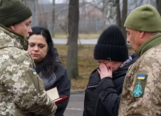 У Житомирській області нагородили військових пілотів