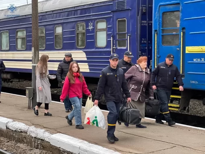 Ще 16 мешканців Донецької області евакуювалися на Житомирщину