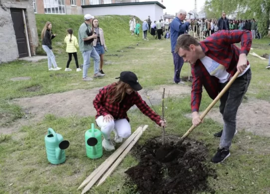 У житомирському ліцеї висадили Сад Перемоги