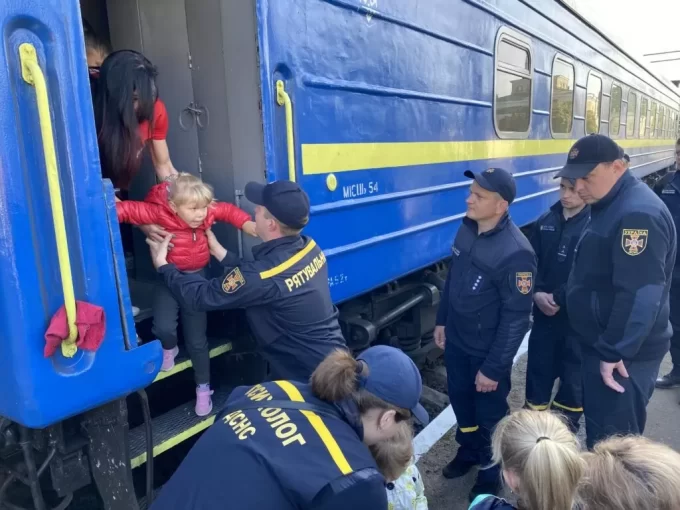 До Житомирщини прибули понад 50 переселенців з Донецької області