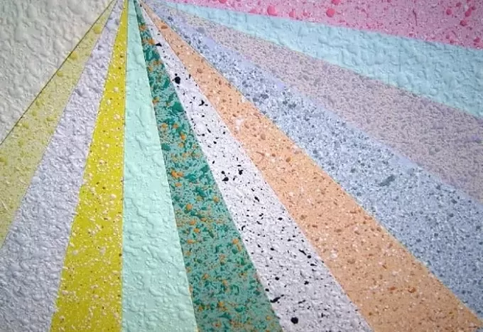 Рідкі та миючі шпалери: що краще обрати для ремонту