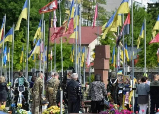 У Житомирі вшанували пам'ять загиблих Героїв