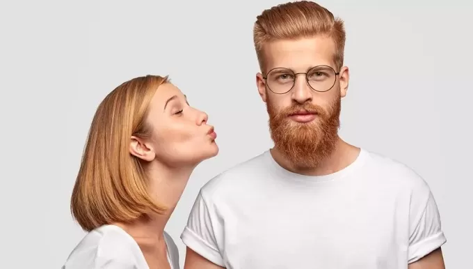 Що таке асексуальність, її основні принципи та як розпізнати асексуала