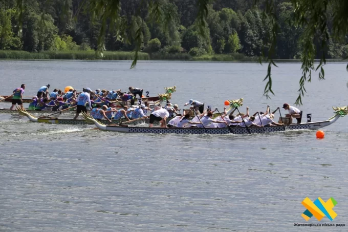 У Житомирі розпочалися змагання з веслування на човнах