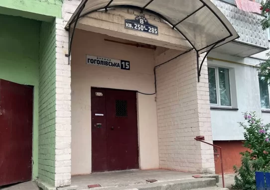 У Житомирі люди скаржаться на закриті укриття - їх перевірили