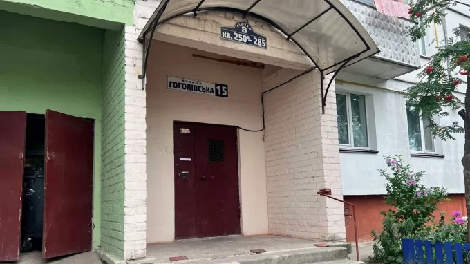 У Житомирі люди скаржаться на закриті укриття - їх перевірили