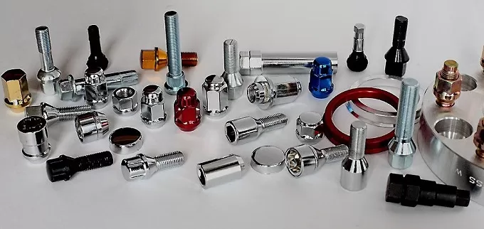 Топовые виды автокрепежа: выбираем оптимальные решения для автомобилей