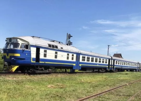 На залізничних коліях загинула мешканка Житомирщини