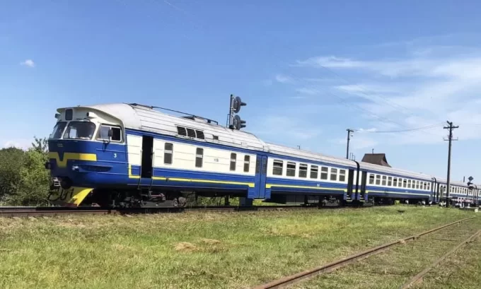 На залізничних коліях загинула мешканка Житомирщини