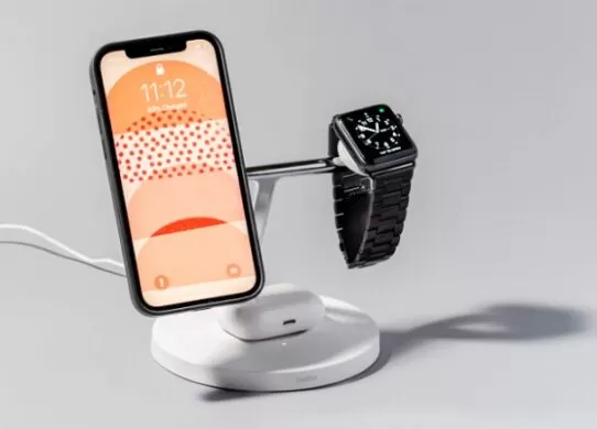 Док-станція для iPhone