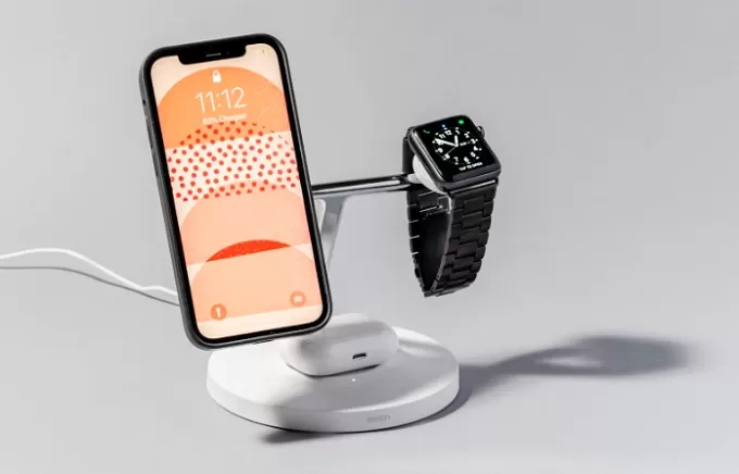 Док-станція для iPhone