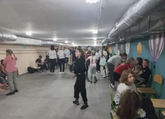 У Житомирі під час навчання укриттями у ліцеях можуть користуватися тільки учні та вчителі