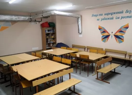 У Житомирі ще у двох школах реконструювали укриття