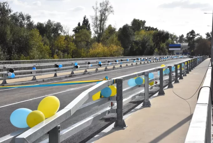 На Житомирщині відкрили оновлений міст через річку Ірша