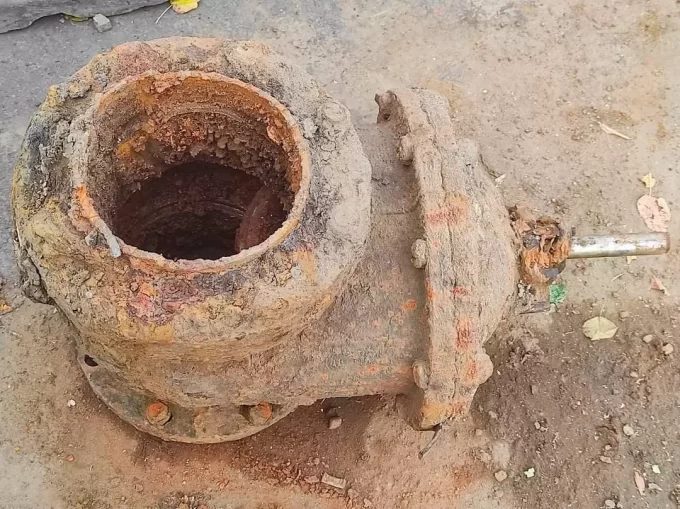 На вулицях Житомира більше десятка поривів: де комунальники призупинили водопостачання на час виконання робіт?