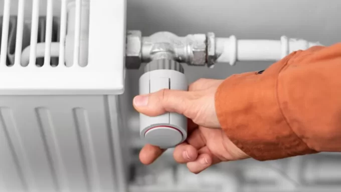 На вихідні у Житомирі призупинять опалення - Житомиртеплокомуненерго