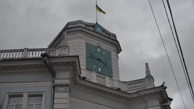 У Житомирі перевіряють міськраду на наявність вибухових пристроїв