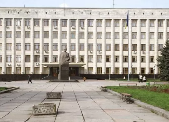 Невідомі повідомили про замінування Житомирської ОДА