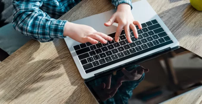 Скільки населених пунктів та соціальних закладів на Житомирщині підключені до інтернету?