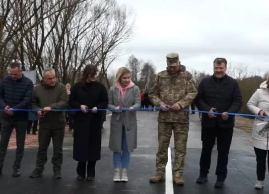 На Житомирщині відновили пошкоджений міст через річку Норинь