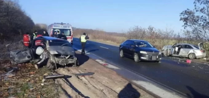 «Вбита» траса на Житомирщині призвела до кількох ДТП з постраждалими