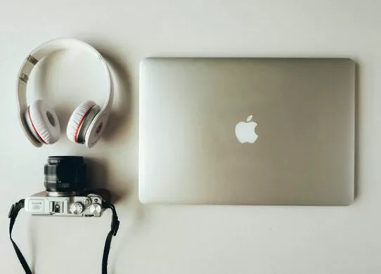 Какой самый практичный цвет MacBook: варианты исполнения корпуса