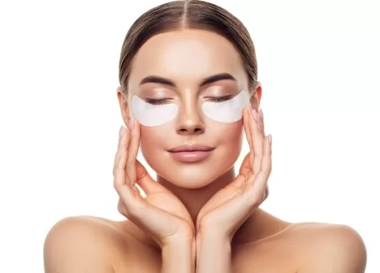 Патчі для очей та губ: таємниці японської краси