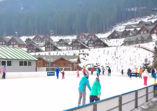 Тури в Карпати та за кордон: як відпочити з задоволенням