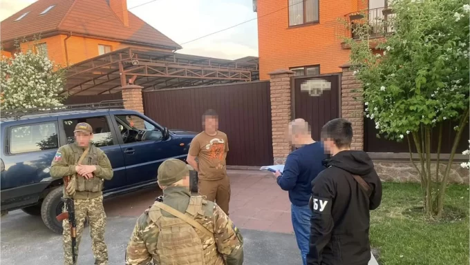 Топпосадовець Держгеокадастру очолював злочинне угруповання та незаконно заволодів землею на Житомирщині