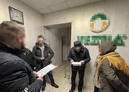 У Житомирській області концерн продовжував забезпечувати росіян матеріалами для фортифікацій