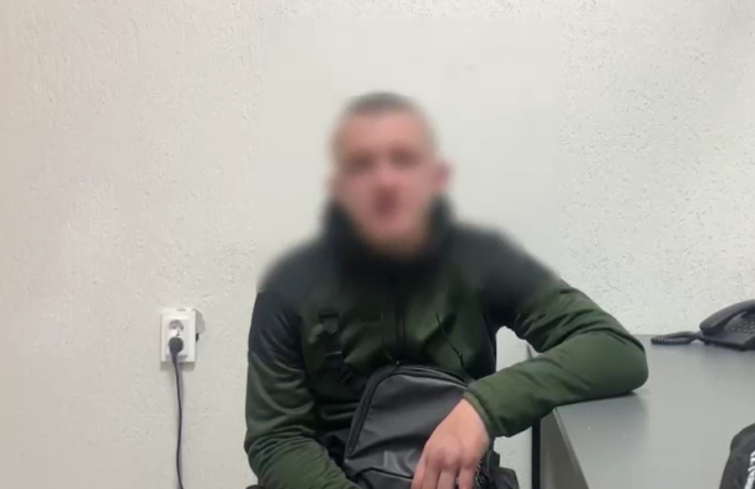 Затримали житомирянина, який на автовокзалі словесно ображав військовослужбовця