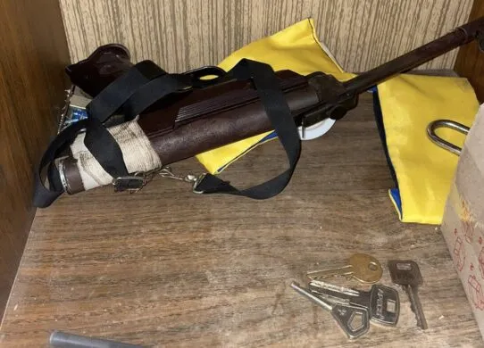 У Коростені невідомий напав із собакою на 19-річного хлопця та пограбував