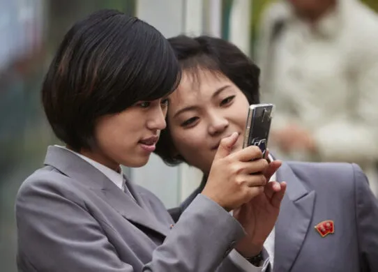 Каким смартфонами пользуются в Северной Корее?