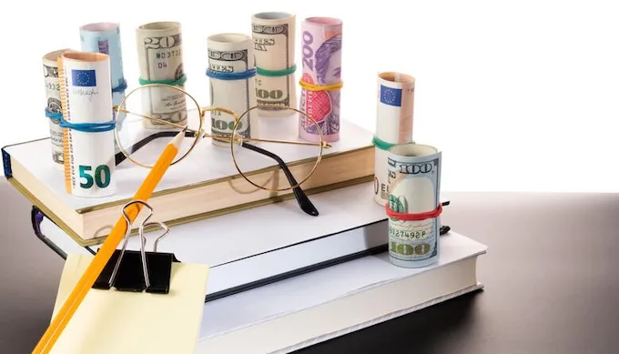 Освітній бум, важливість грантів у забезпеченні доступної та якісної освіти для всіх