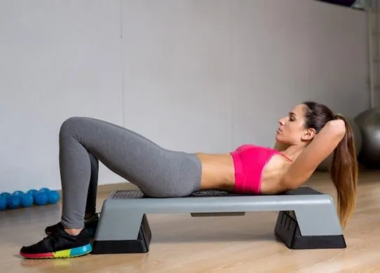 Степ платформа — как выбрать для занятий фитнесом и аэробикой