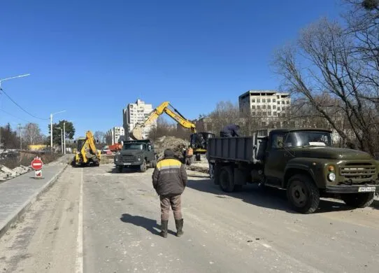 Після 30 років експлуатації, у Житомирі вийшов з ладу колектор, який транспортує стоки з Корбутівки