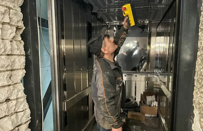 Ремонт відділення амбулаторної реабілітації у Житомирській лікарні №2 добігає кінця