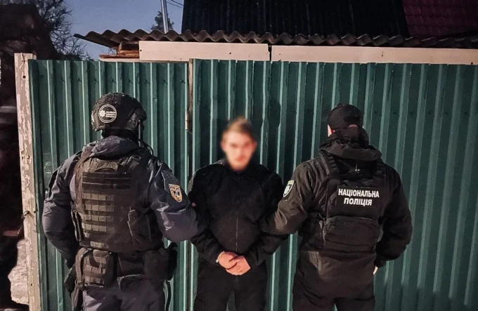 В Україні діяла злочинна група, яка за гроші спалювала чужі квартири, зокрема і на Житомирщині