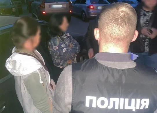 На Житомирщині шахраї під виглядом продажу авто з-за кордону, дурили українців