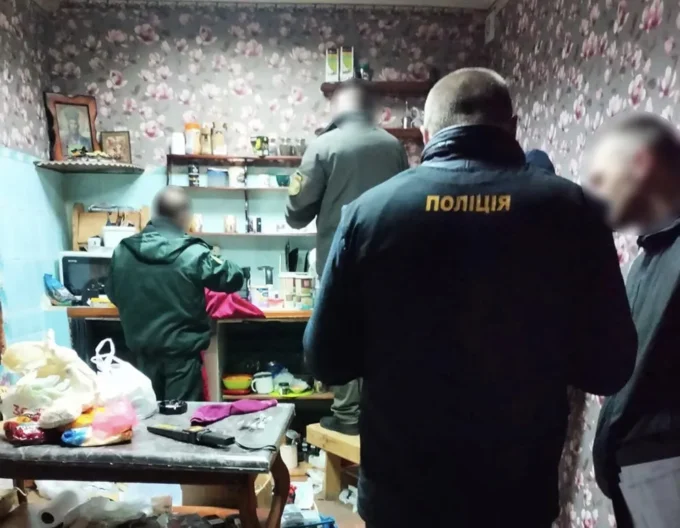 На Житомирщині увʼязнений закупав наркотики до вʼязниці