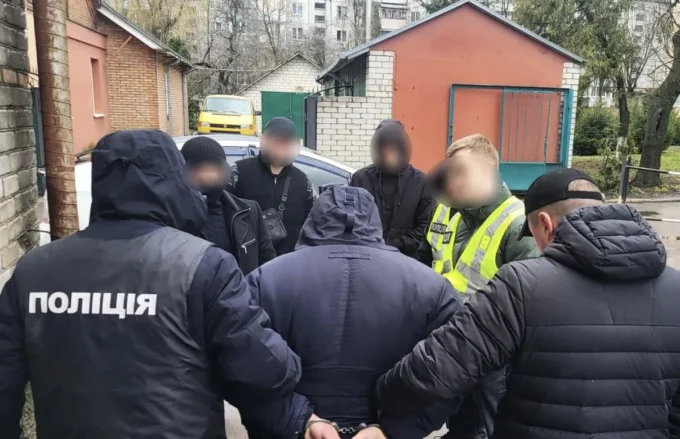 У Житомирі лікар встановлював фейкову інвалідність військовозобовʼязаним