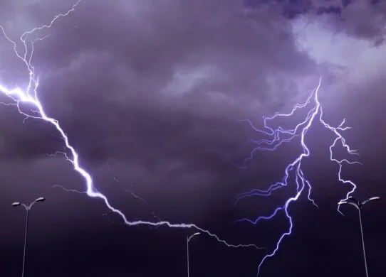 Житомирян попередили про грозу