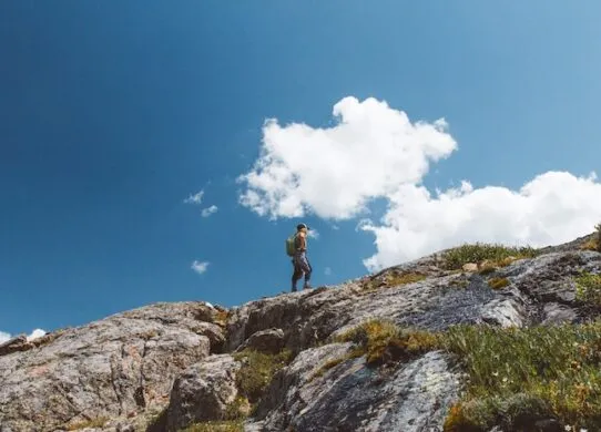 Современные технологии в походе: как использовать гаджеты для путешествия по Карпатам