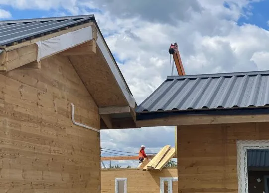 Завершується будівництво будиночків для ВПО на Житомирщині: як вони виглядають?